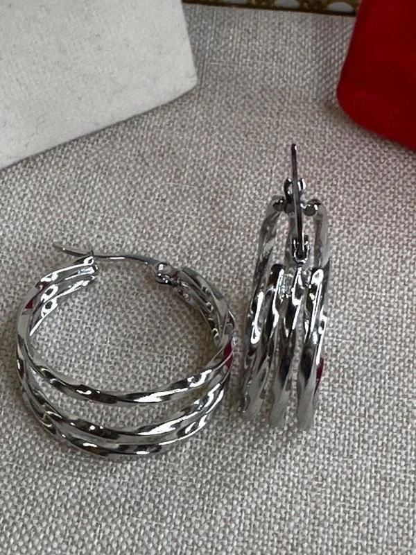Twisted Effect Multi-Row Earrings - Brand New – photo 3